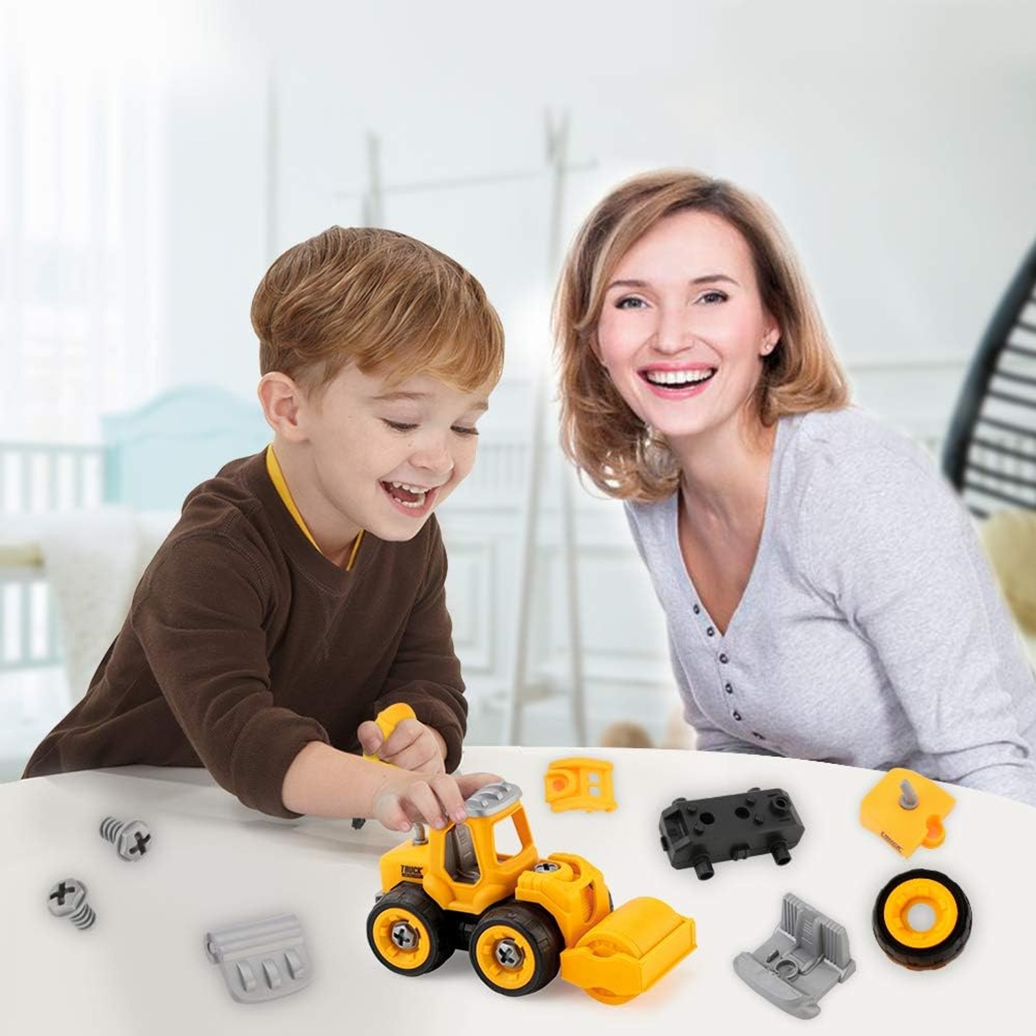 Take Apart Trucks 4 Pack DIY Construction Vehicle Set: image 7